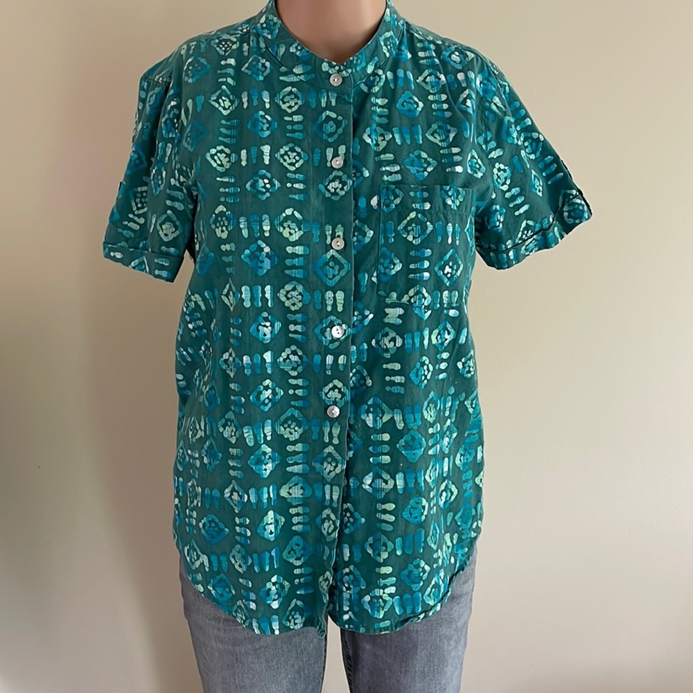 Orvis short sleeve green/ blue shirt size xs